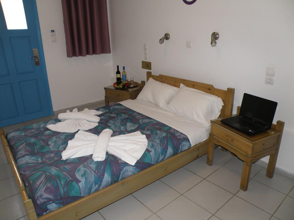 Amalthia Apartments Hersonissos  Bilik gambar